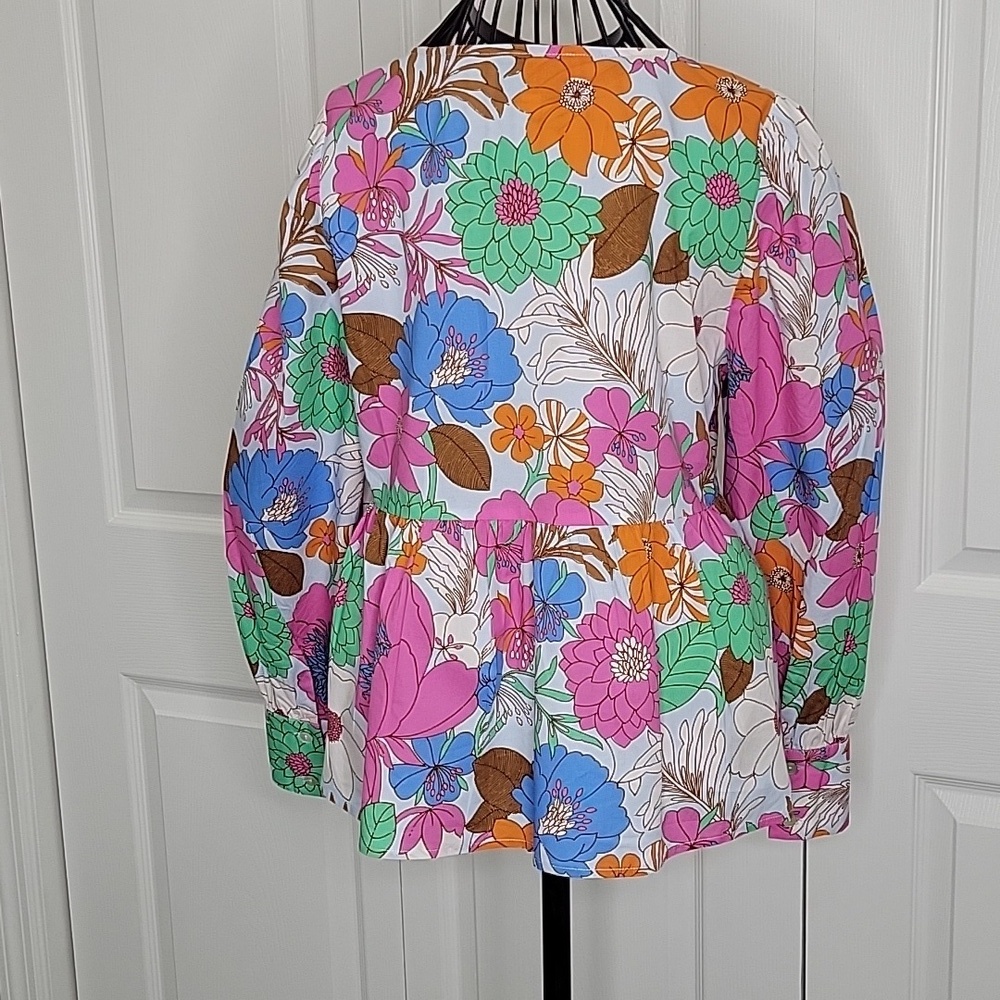 TUCKERNUCK Wild Rhapsody Baskin Floral Tie Top Size Medium - Picture 9 of 13